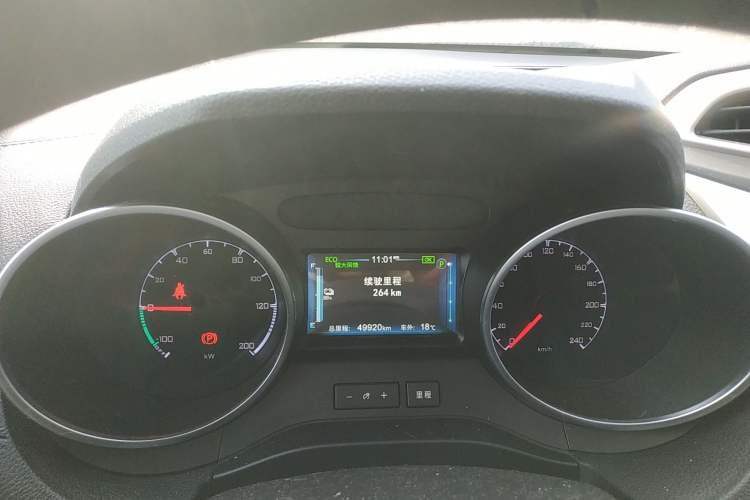 Used BYD Yuan New Energy 2018 EV360 Smart Connect Cool Edition
