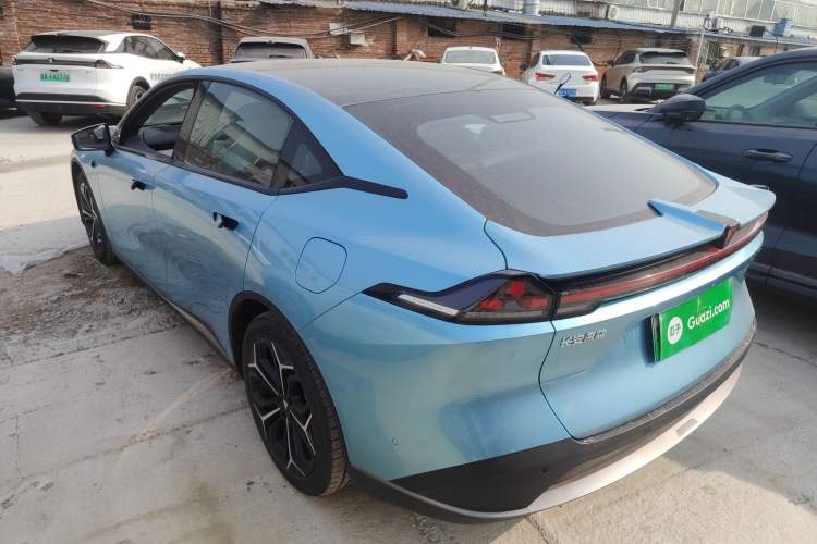 Used  L07 2024 230Max Range-Extended Version