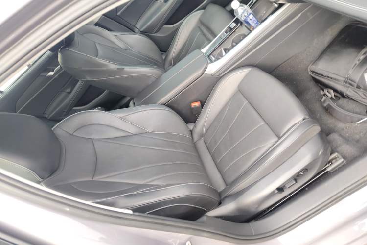 Used Volkswagen Passat 2025 Pro 380TSI Dragon Supreme Edition