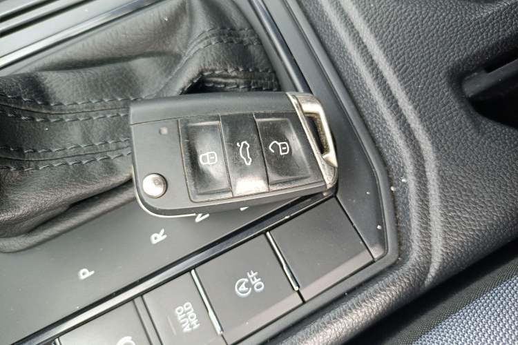 Used Volkswagen Lavida 2023 1.5L Automatic De Yi Edition
