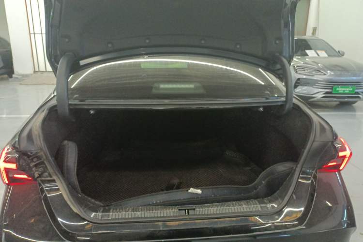 Used Toyota Avalon 2022 2.5L Luxury Edition