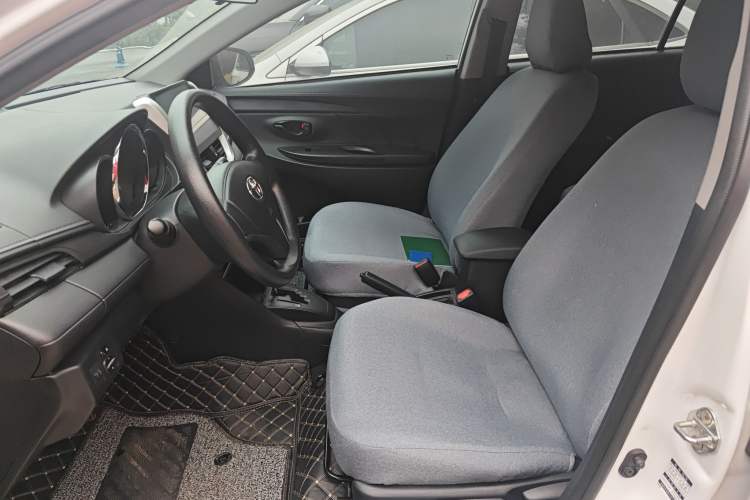 Used Toyota YARiS L Zhi Xian 2019 1.5E CVT Dynamic Edition China VI compliant