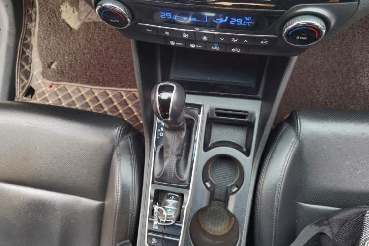 Used Hyundai Tucson 2015 1.6T Dual-Clutch Two-Wheel-Drive Smart Model