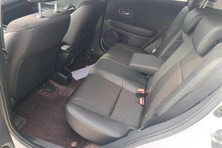 Used Honda Vezel 2020 1.5L CVT Pioneer Edition