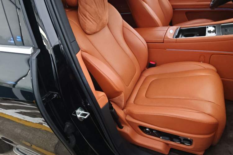 Used Hima AITO M9 2024 Range-Extended Ultra Version 42 kWh 6-Seater Model
