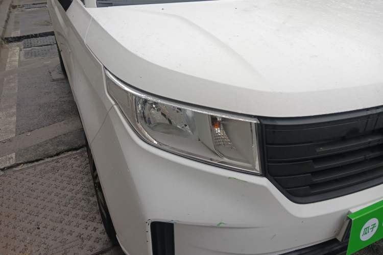 Used Wuling Hongguang PLUS 2020 1.5L Manual Standard Edition 5 Seats

