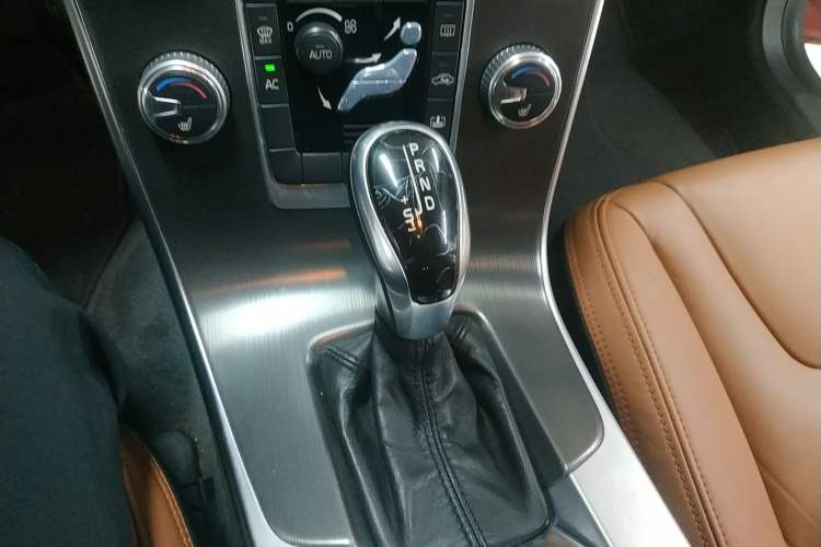 Used Volvo S60 2014 S60L T5 Intelligent Drive Edition