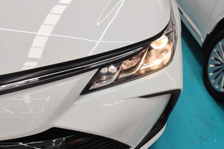 Used Toyota Corolla 2021 Dual-Motor 1.8L E-CVT Elite Edition
