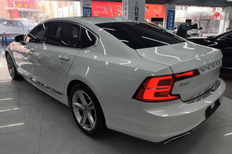 Used Volvo S90 2020 T5 Zhiyi Luxury Edition
