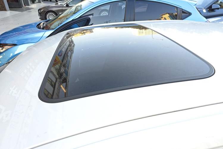 Used BMW 3 Series 2018 320Li Fashion Model
