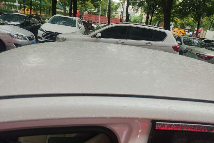 Used Kia K5 2014 2.0L Automatic GL
