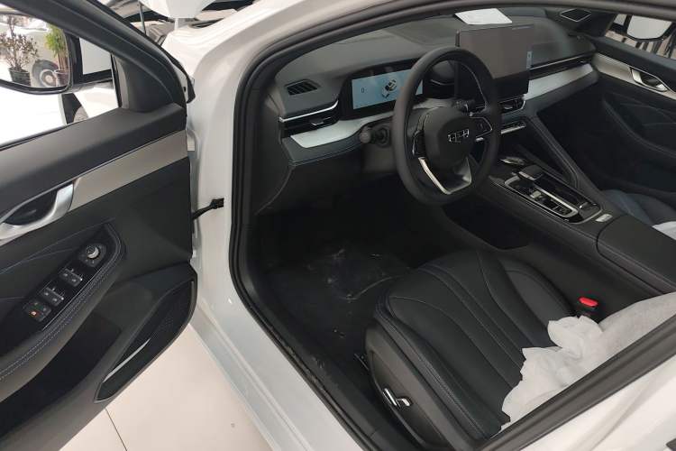 Used Geely Auto Preface 2026 Model Oriental Yao 1.5TD Fuyao Edition