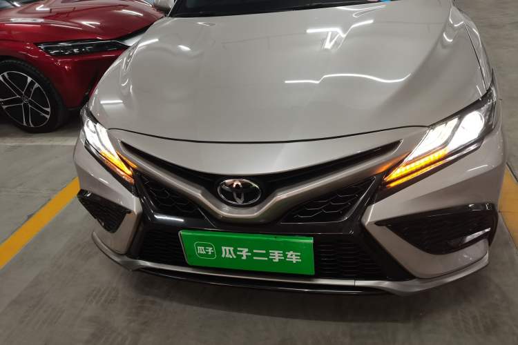Used Toyota Camry 2021 2.0S FENGSHANG Edition
