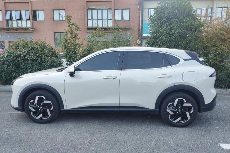 Used Baojun Yunhai 2024 600km Pure Electric Version
