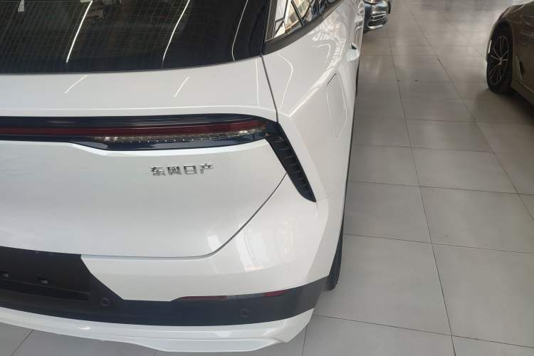 Used Venucia V DD-i 2025 Orca 150km Comfort Edition
