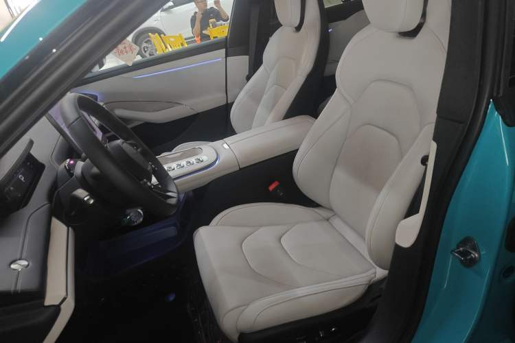 Used  SU7 2024 Four-Wheel Drive Ultra-Long Range Advanced Intelligent Driving Max Edition
