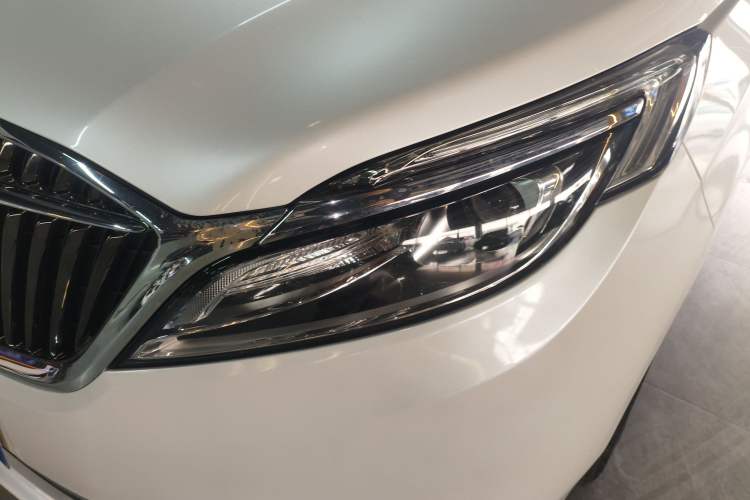 Used Buick GL8 2018 ES 28T Comfort Model China VI Standard