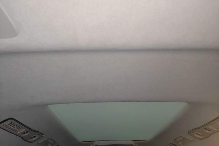 Used Denza D9 2024 EV 600 Four-Wheel-Drive Flagship Model
