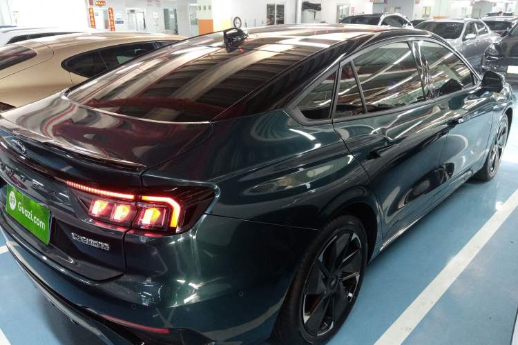Used Ford Mondeo 2023 1.5T E-Hybrid ST-Line
