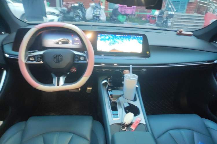 Used MG 7 2023 2.0T Automatic Hunter Luxury Edition
