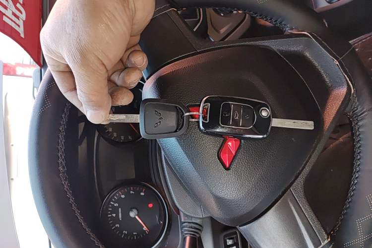 Used Wuling Hongguang 2021 1.5L S Base Version LAR
