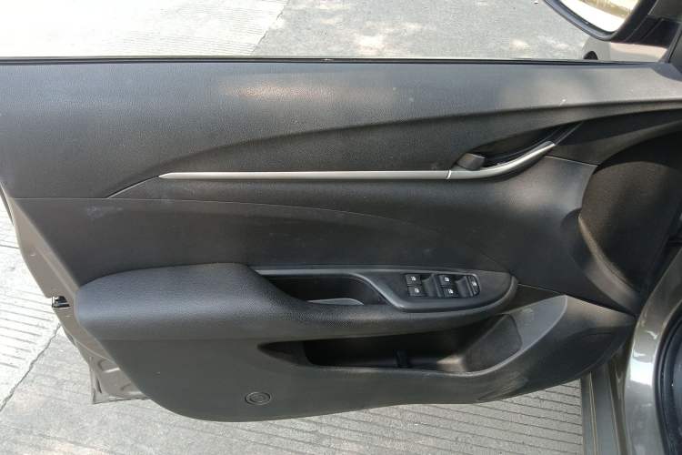 Used Buick GT 2019 18T Automatic Connected Elite Model China VI Standard
