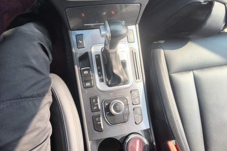 Used Haval H6 Coupe 2015 Blue Label 2.0T Automatic Two-Wheel Drive Elite Model