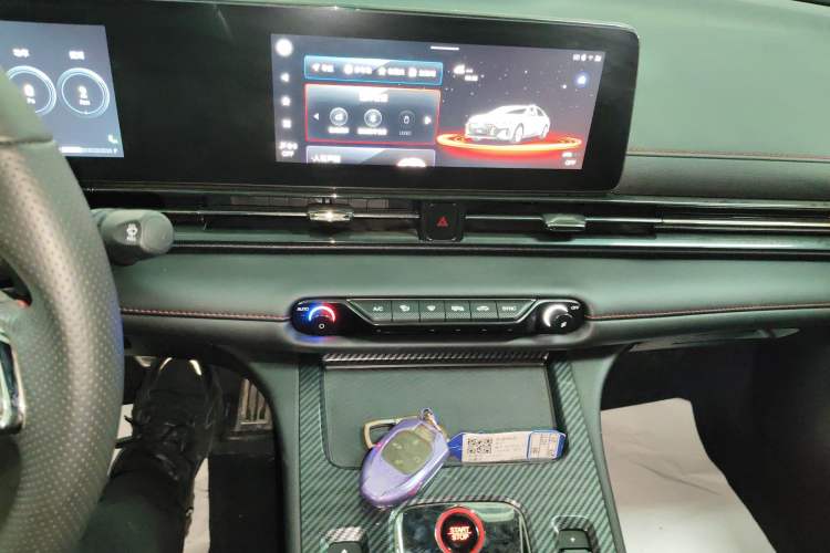 Used GAC Trumpchi EMPOW 2023 270T DCT J16 Version