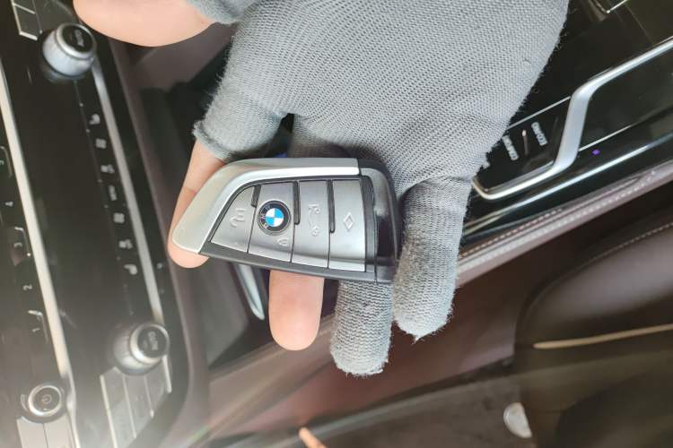 Used BMW 5 Series 2021 530Li xDrive Luxury Package
