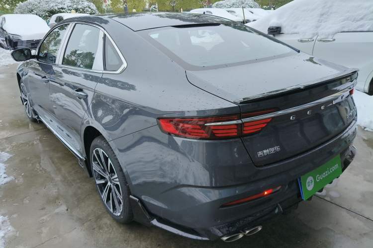 Used Geely Auto Preface 2025 Dongfang Yao 1.5TD Kunlun Edition
