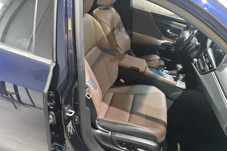 Used Lexus ES 2021 200 Luxury Edition
