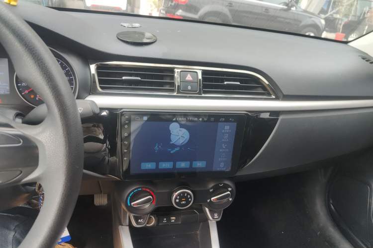 Used Kia K2 2017 Sedan 1.4L Manual Transmission GLS