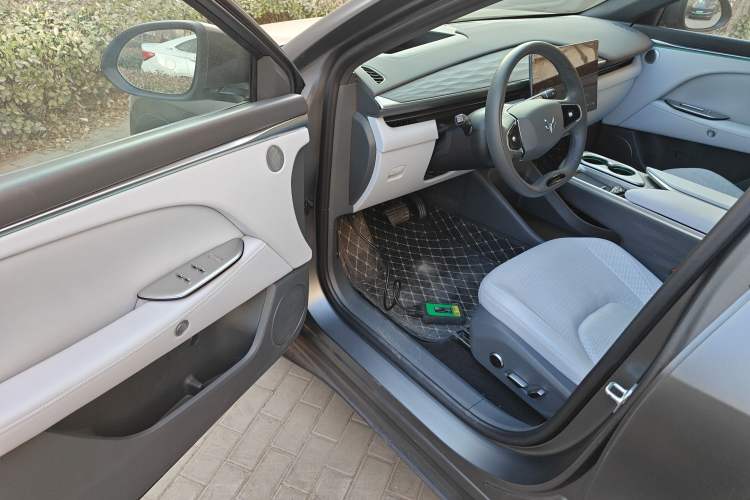 Used ARCFOX Alpha T5 2025 520 MAX
