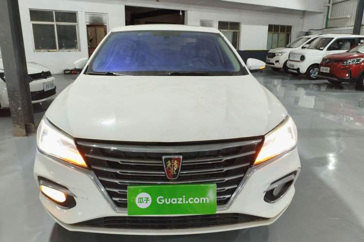Used Roewe i5 2020 1.5L Automatic 4G Connect Luxury Flagship Edition

