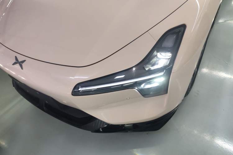 Used XPeng MONA M03 2024 620 with Ultra-Long Range
