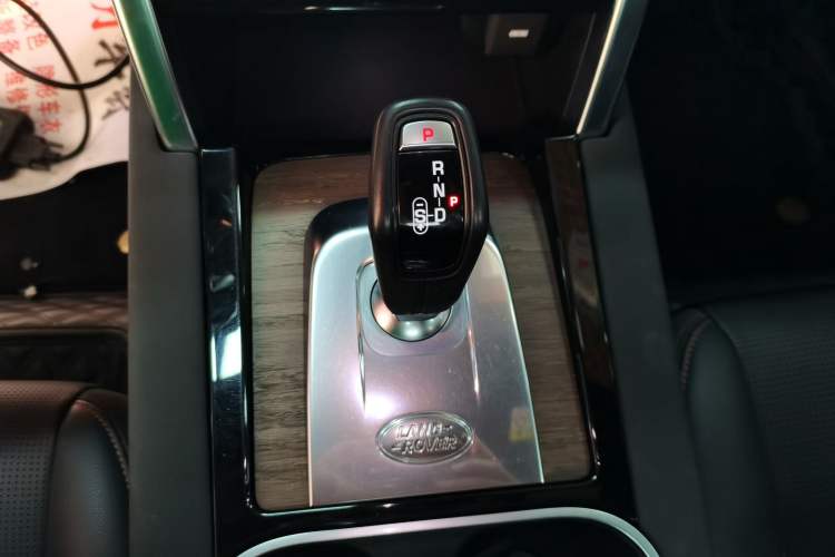 Used Land Rover Discovery Sport 2021 249 PS R-Dynamic SE Performance Tech Edition 5 Seats
