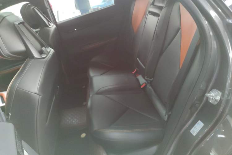 Used Changan UNI-V 2022 1.5T Prestige Version