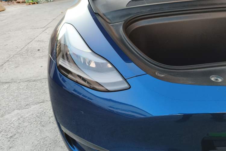 Used Tesla Model Y 2021 Standard Range Rear-Wheel Drive Version