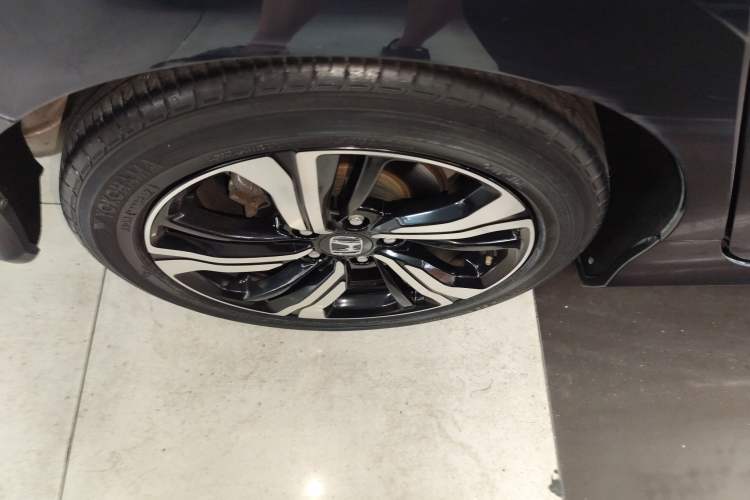 Used Honda Civic 2016 220TURBO CVT Prestige Edition
