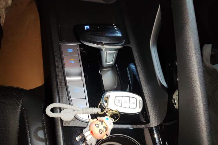 Used Hyundai Elantra 2023 1.5L CVT GLX Elite Edition
