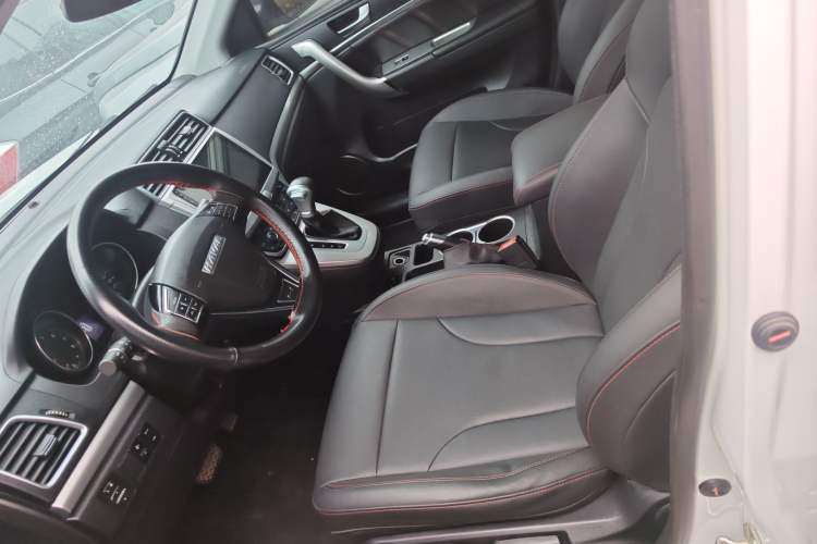 Used Haval M6 2019 1.5T DCT Two-Wheel Drive Elite Version China VI Standard