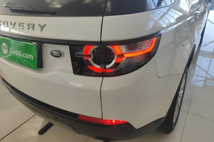 Used Land Rover Discovery Sport 2019 240 PS SE Version China VI Standard