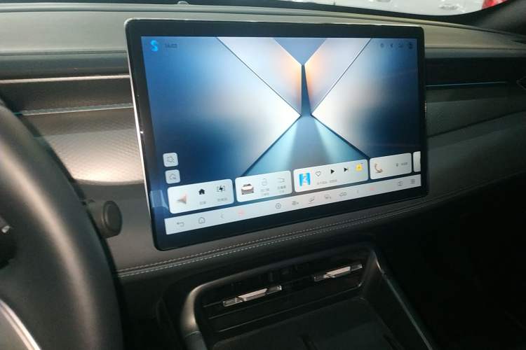 Used BYD Qin PLUS 2025 DM-i Smart Drive 120KM Superior Model
