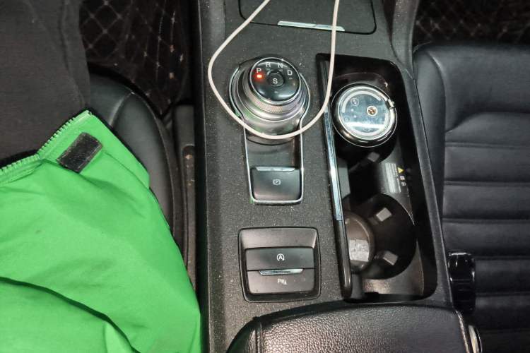 Used Ford Mondeo 2017 EcoBoost 180 Luxury Model
