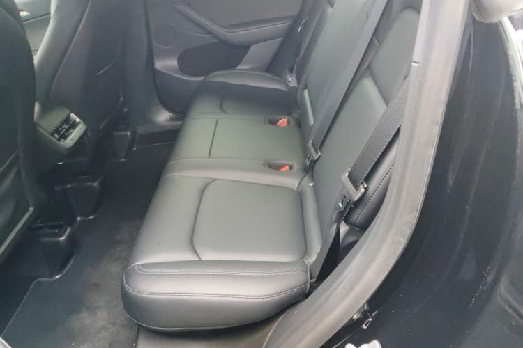 Used Tesla Model Y 2022 Rear-Wheel-Drive Version
