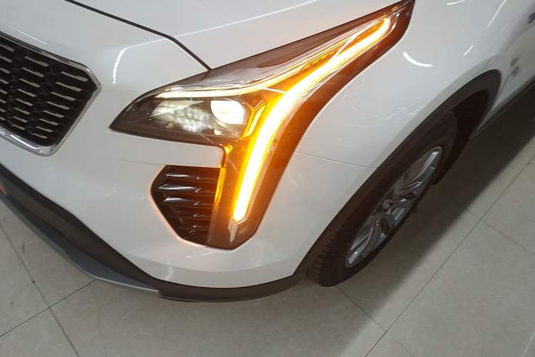 Used Cadillac XT4 2021 28T Two-Wheel Drive Luxury Version