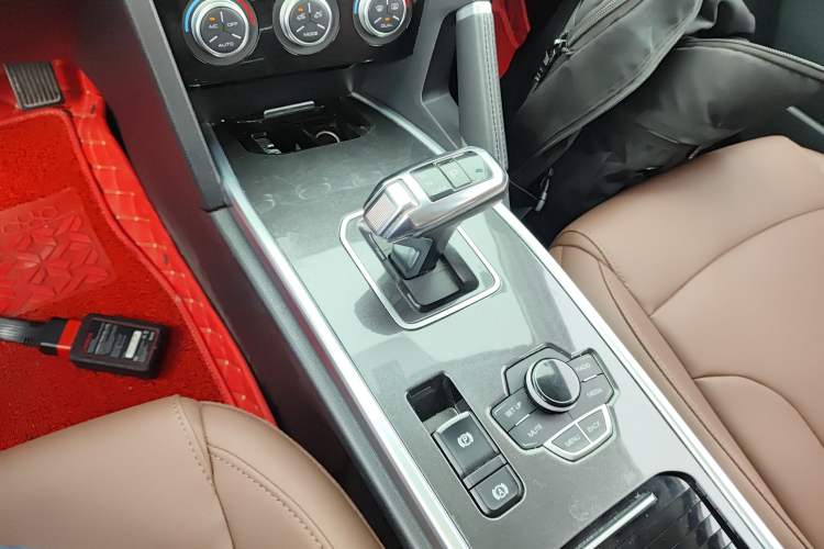 Used Haval H6 2019 Sport Edition 1.5T Automatic Two-Wheel Drive Elite Model China VI
