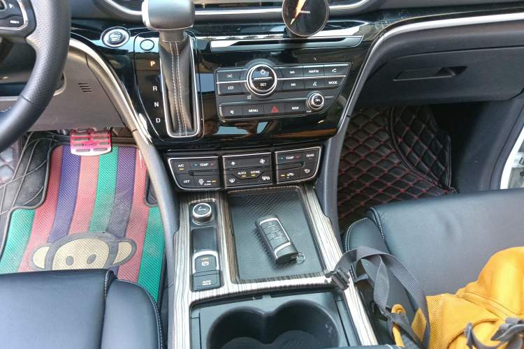 Used GAC Trumpchi M8 2020 Master Edition 390T Deluxe Version
