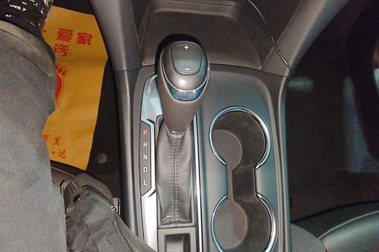 Used Chevrolet Equinox 2019 535T Automatic YuJie Edition China VI
