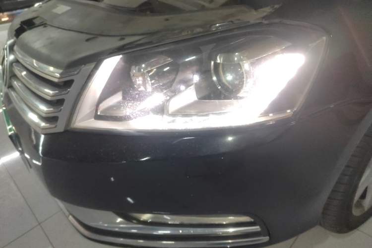 Used Volkswagen Magotan 2016 1.8TSI Luxury Comfort Model
